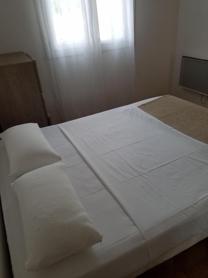 Chambres D Hotes A 20 Pas De La Plage Луччана Екстер'єр фото