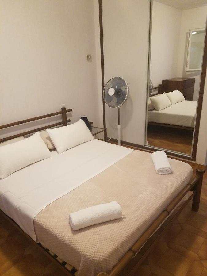 Chambres D Hotes A 20 Pas De La Plage Луччана Екстер'єр фото